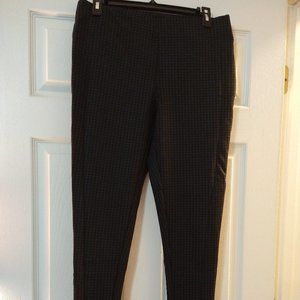 Christopher and Banks Ponte Legging Pant - NWT... Size Med
